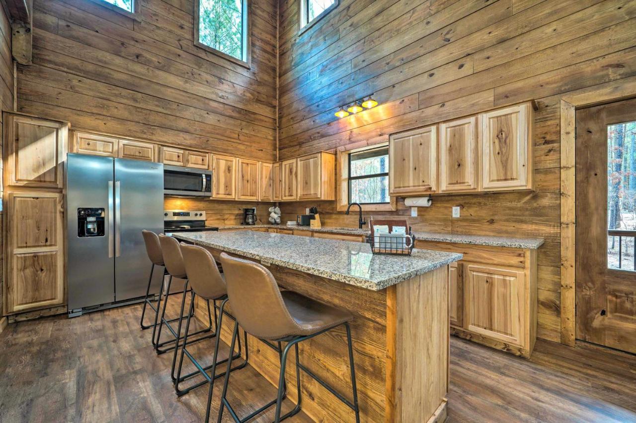 Sutton Ridge Cabin Rental Hot Tub And Swing Set! Broken Bow Eksteriør bilde
