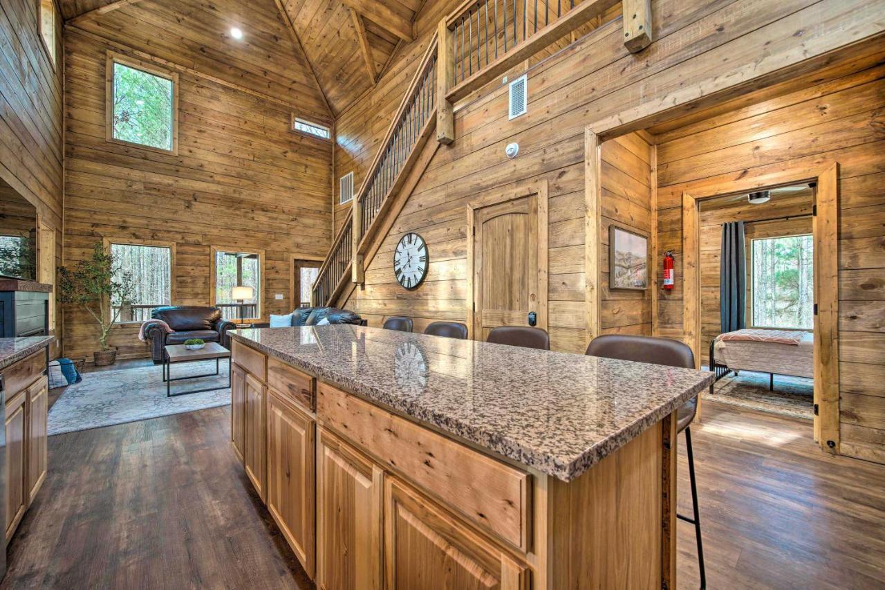 Sutton Ridge Cabin Rental Hot Tub And Swing Set! Broken Bow Eksteriør bilde